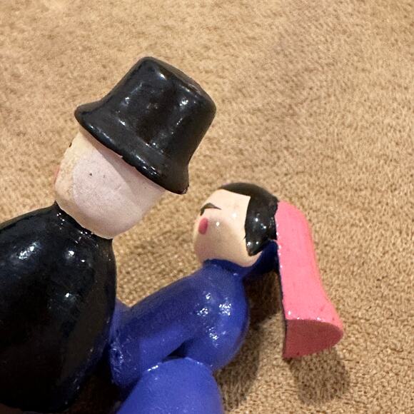 Christmas Carousel Nativity Pyramid Figures Mary Man Woman Lillian Vernon - Picture 4 of 7